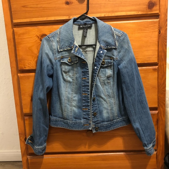 Denim jacket - Picture 2 of 5